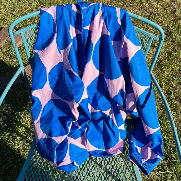 EUC Marimekko x Uniqlo UV protection jacket sz XL  pink and blue circles - Picture 2 of 4